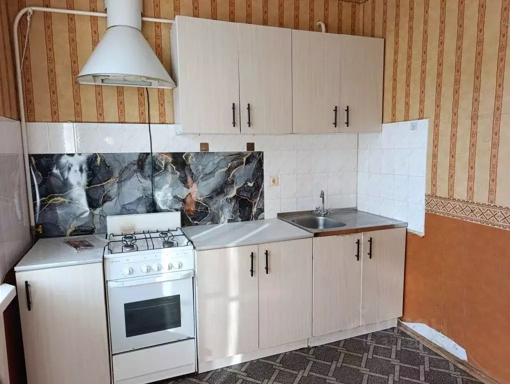 1-к кв. Волгоградская область, Волгоград Советская ул., 43 (37.6 м) - Фото 2