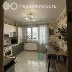 2-комнатная квартира: Гурьевск, Каштановая улица, 13Г (57.9 м) - Фото 1