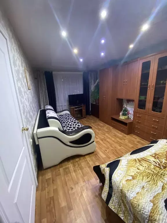 1-к кв. Пензенская область, Пенза просп. Строителей, 71 (40.0 м) - Фото 0