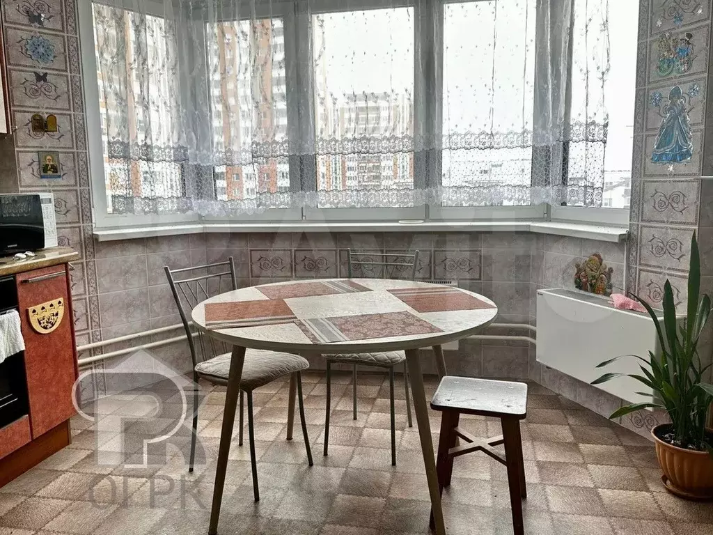 2-к. квартира, 64,4 м, 4/17 эт. - Фото 0