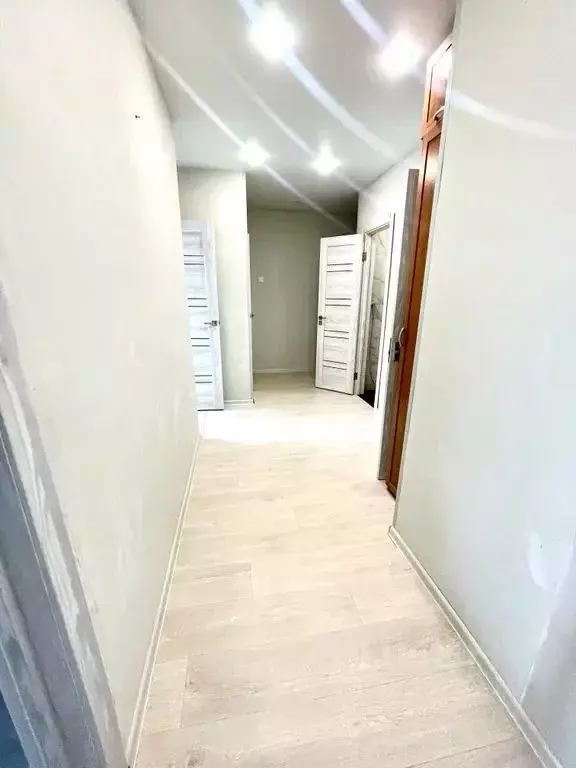 2-к кв. Татарстан, Казань ул. Марселя Салимжанова, 17 (71.0 м) - Фото 2