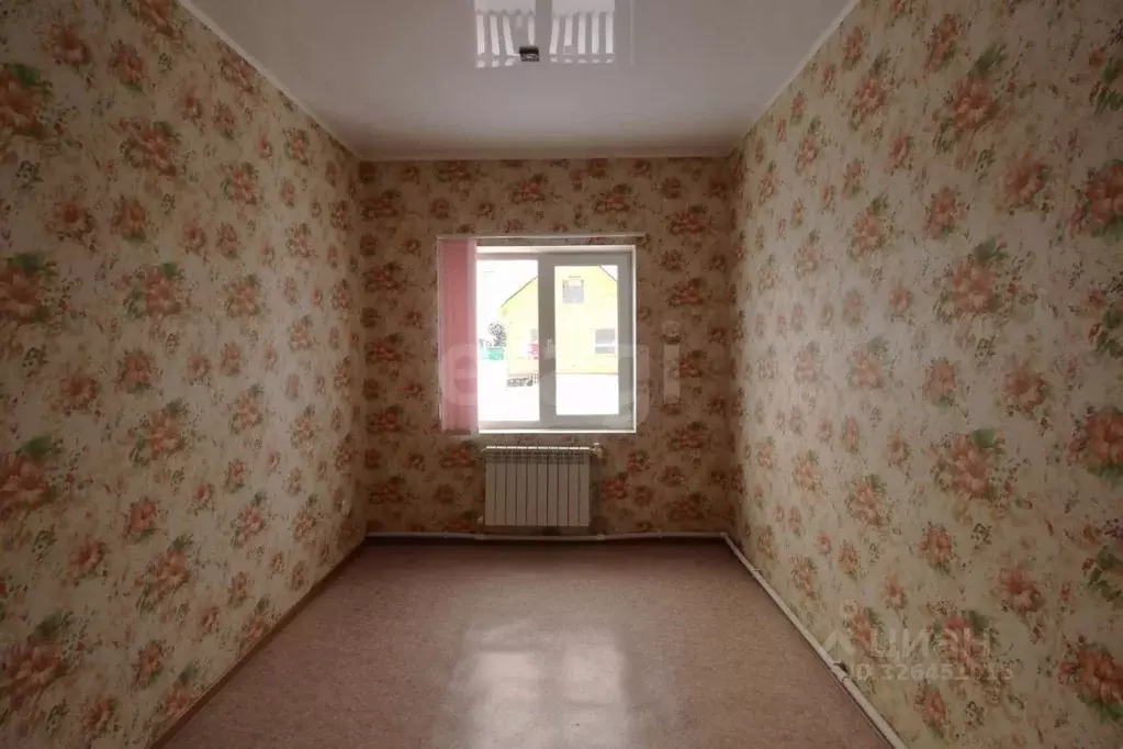 Дом в Вологодская область, Великий Устюг пос. Дымково, ул. 2-я, 45А ... - Фото 1