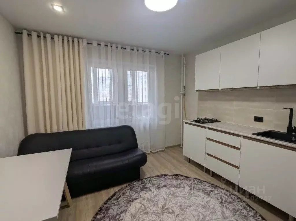 1-к кв. Владимирская область, Ковров Лиственная ул., 80 (37.0 м) - Фото 1