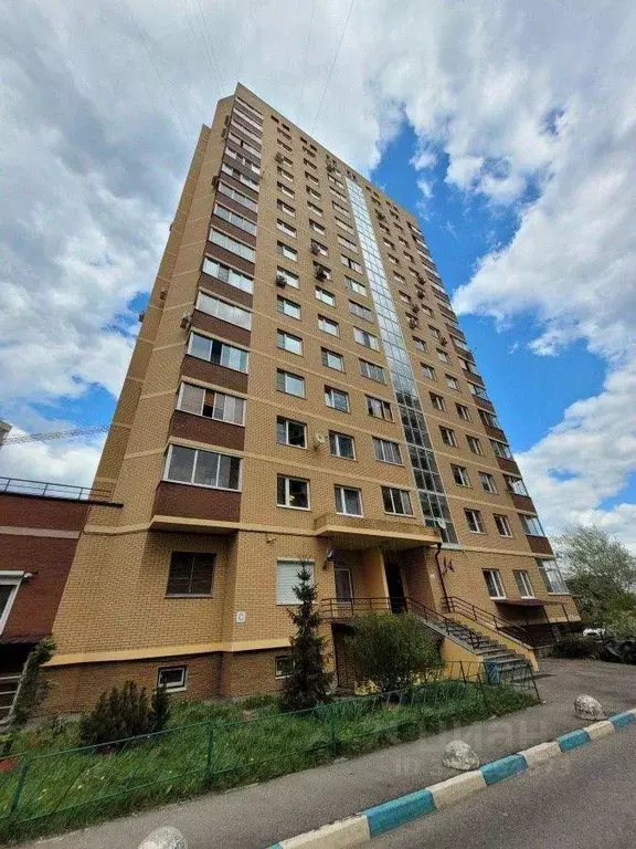 Квартира, 2 комнаты, 65.8 м - Фото 0
