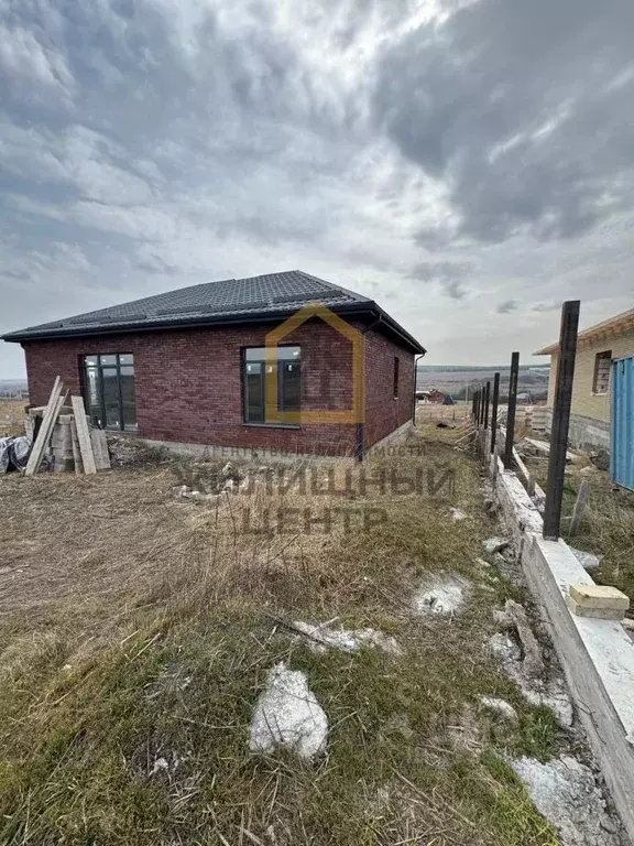 Дом в Ставропольский край, Предгорный муниципальный округ, с. Садовое ... - Фото 2