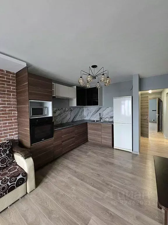 1-к кв. Тюменская область, Тюмень ул. Федюнинского, 56 (48.5 м) - Фото 1