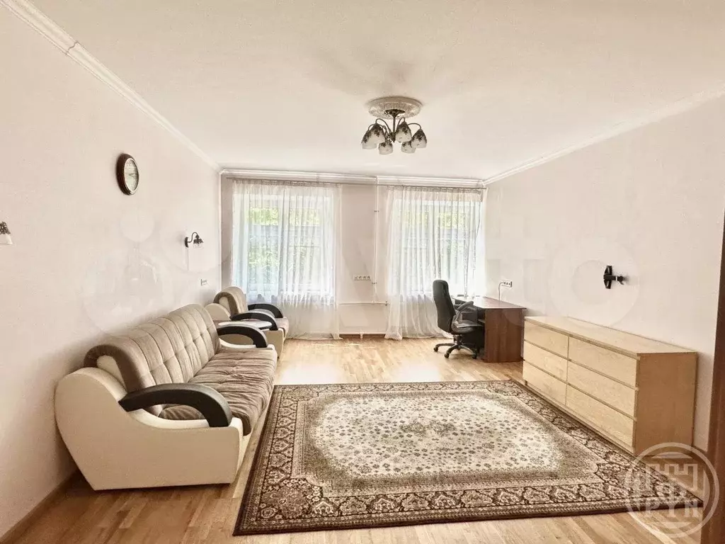 1-к. квартира, 44 м, 2/5 эт. - Фото 1