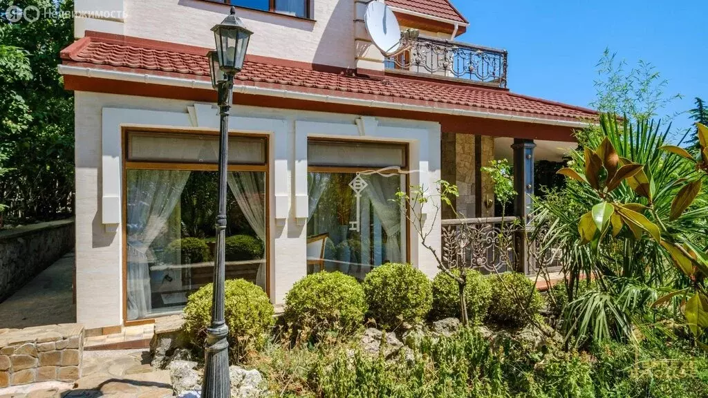 Дом в Никита, Оранжерейная улица, 9А (410 м) - Фото 1