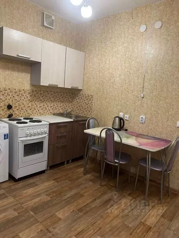 Студия Пермский край, Пермь Батумская ул., 8 (30.0 м) - Фото 1