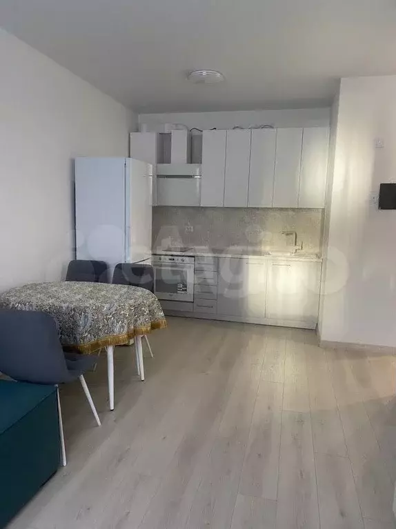 2-к. квартира, 37 м, 4/10 эт. - Фото 1