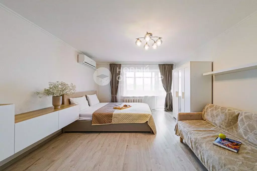 2-к кв. Свердловская область, Екатеринбург ул. Фурманова, 67 (48.0 м) - Фото 1