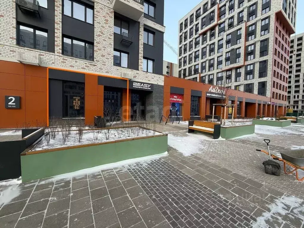 Торговая площадь в Тюменская область, Тюмень ул. Андрея Кореневского, ... - Фото 1