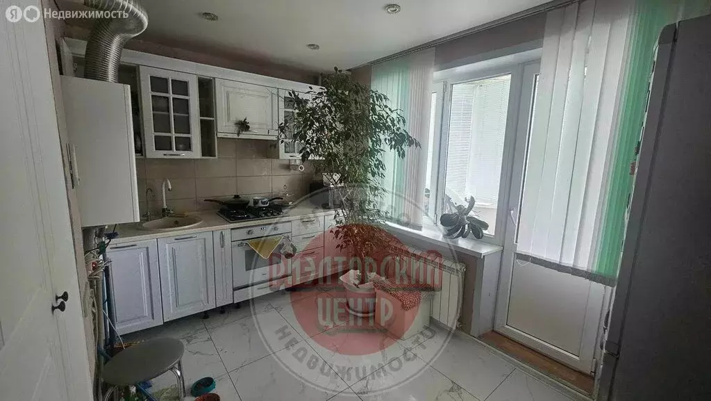 2-комнатная квартира: Белгород, Почтовая улица, 74 (56.7 м) - Фото 1