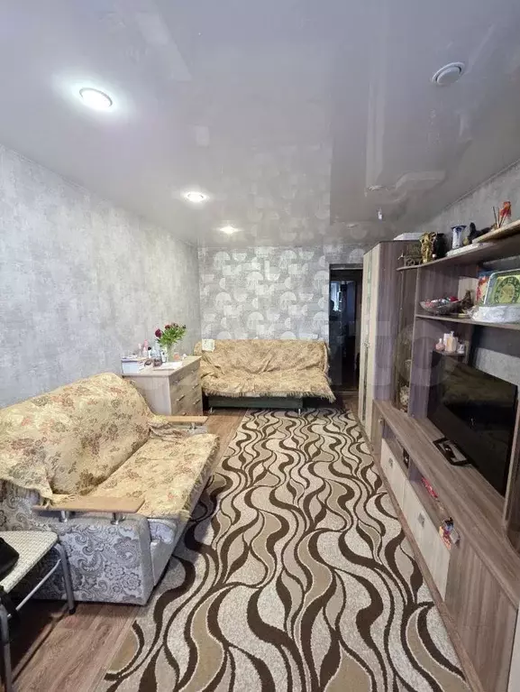 2-к. квартира, 47 м, 5/5 эт. - Фото 1
