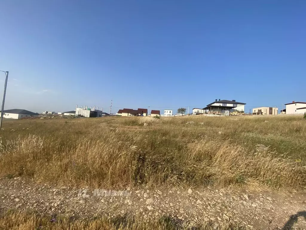 Участок в Севастополь ул. 3-я Комендорская (9.0 сот.) - Фото 0