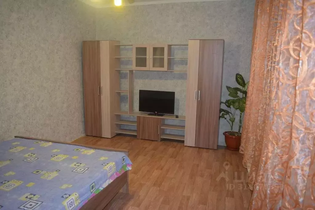 3-к кв. Крым, Евпатория просп. Ленина, 12 (60.0 м) - Фото 0