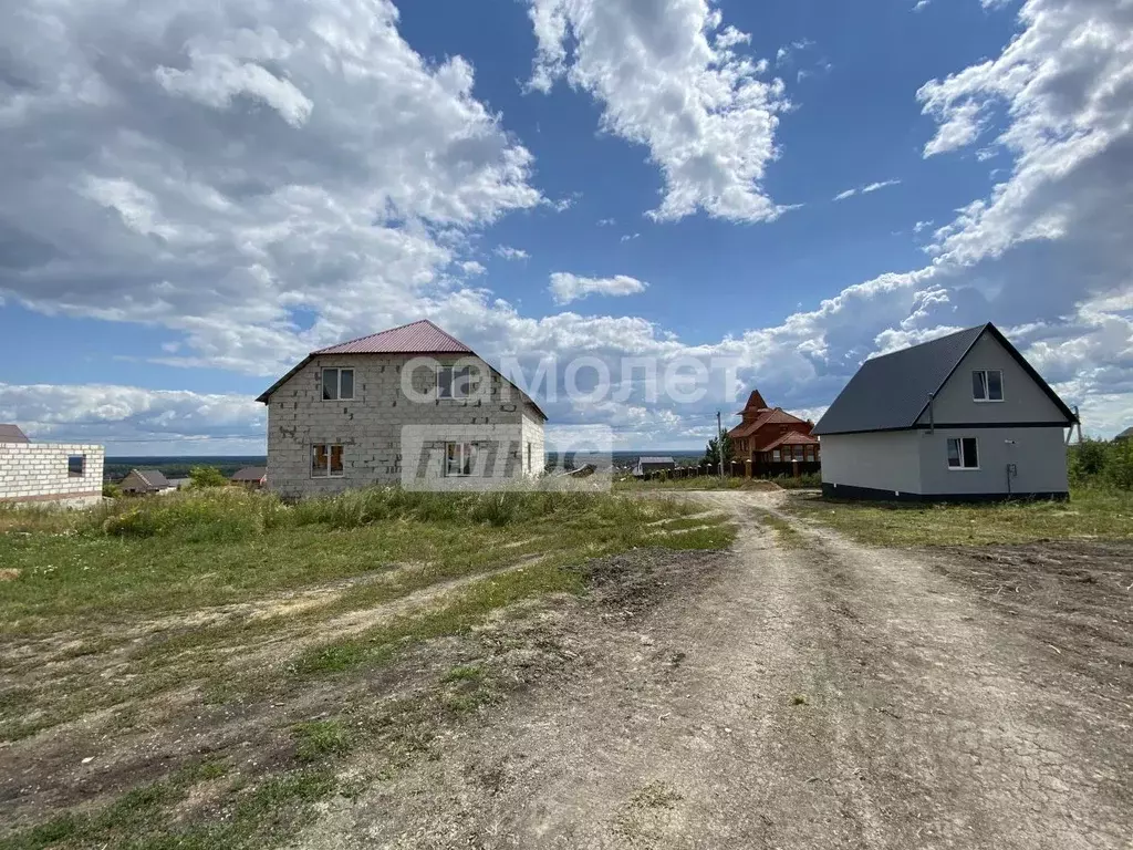 Дом в Пензенская область, с. Бессоновка ул. Нагорная (294 м) - Фото 1