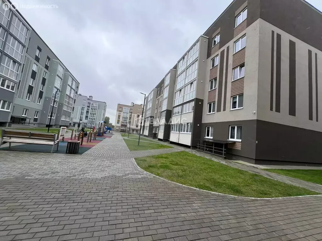 3-комнатная квартира: посёлок Большое Исаково, улица Василия ... - Фото 2