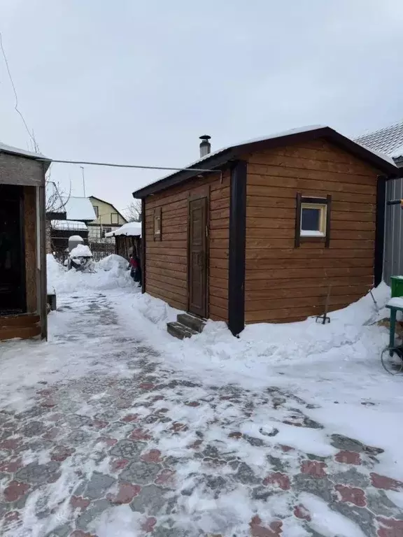 Дом в Омская область, Омск ул. 18-я Линия, 159 (98 м) - Фото 2