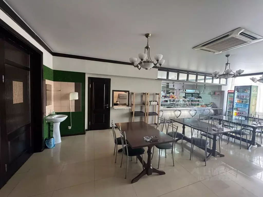 Помещение свободного назначения в Башкортостан, Уфа просп. Октября, ... - Фото 1