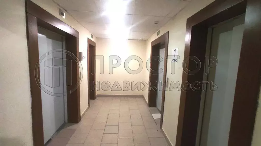 Продается 1-комнатная квартира - Фото 1