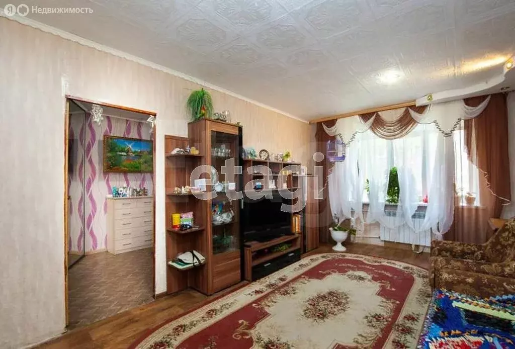 3-комнатная квартира: Тобольск, микрорайон Менделеево, 3 (62.2 м) - Фото 1