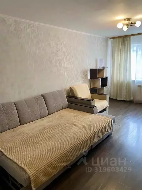 2-к кв. Сахалинская область, Южно-Сахалинск ул. Ленина, 303 (50.0 м) - Фото 1