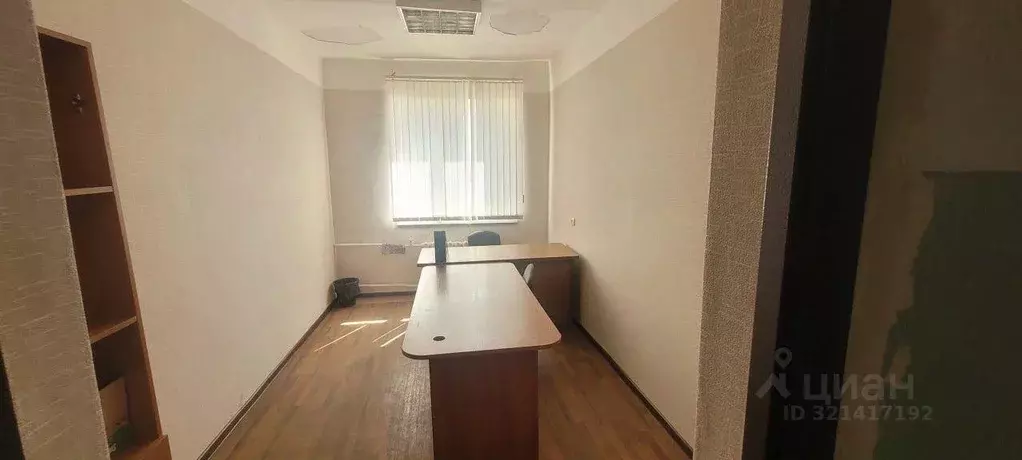Офис в Саратовская область, Энгельс просп. Химиков, 34В (50 м) - Фото 1