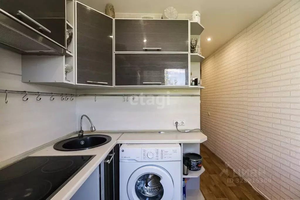 2-к кв. Тюменская область, Тюмень ул. Белинского, 3 (44.0 м) - Фото 1