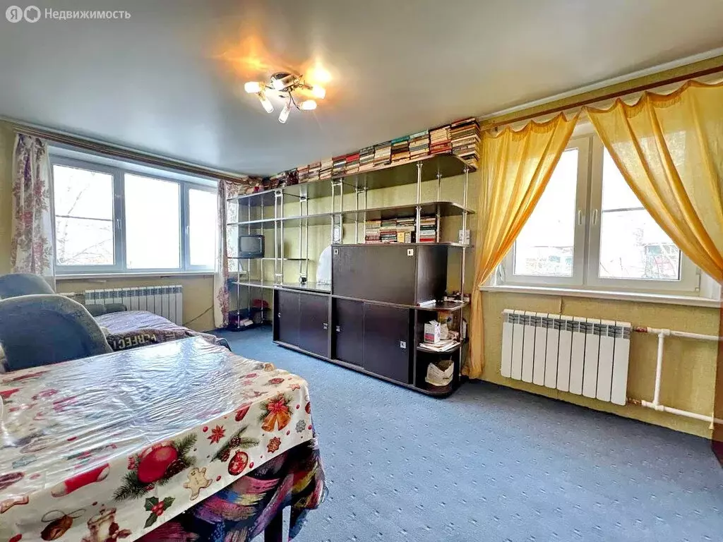 3-комнатная квартира: Калуга, улица Рылеева, 4 (62 м) - Фото 2