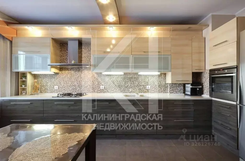 3-к кв. Калининградская область, Калининград Римская ул., 31 (96.8 м) - Фото 1