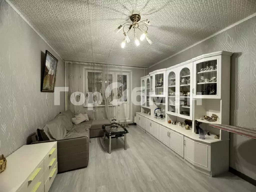 Продается 2-комнатная квартира - Фото 1