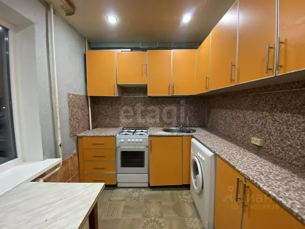 3-к кв. Вологодская область, Череповец ул. Краснодонцев, 74 (58.5 м) - Фото 2