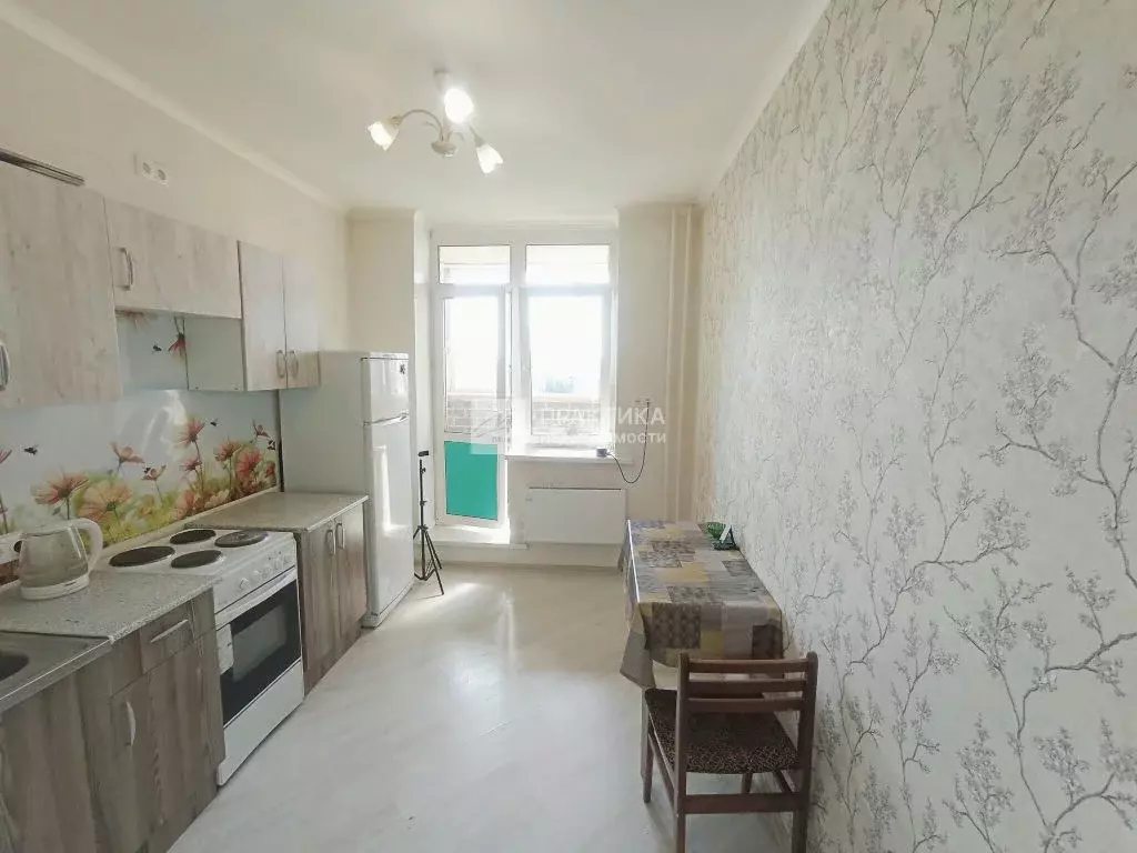 Продается 1-комнатная квартира - Фото 1