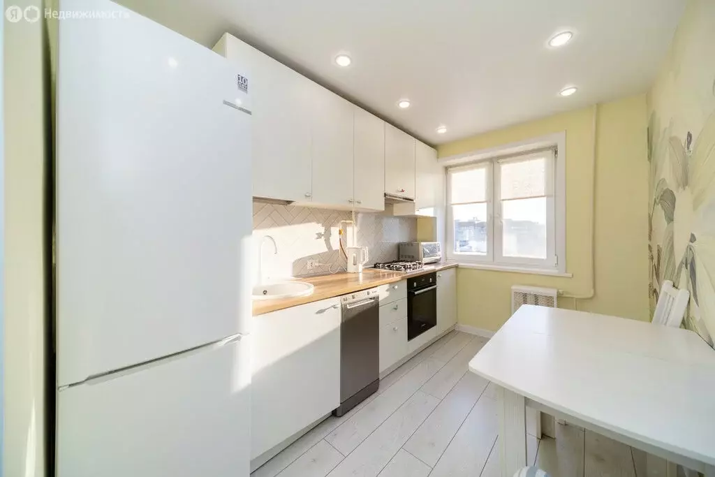 3-комнатная квартира: Пермь, улица Пушкина, 7 (57 м) - Фото 1