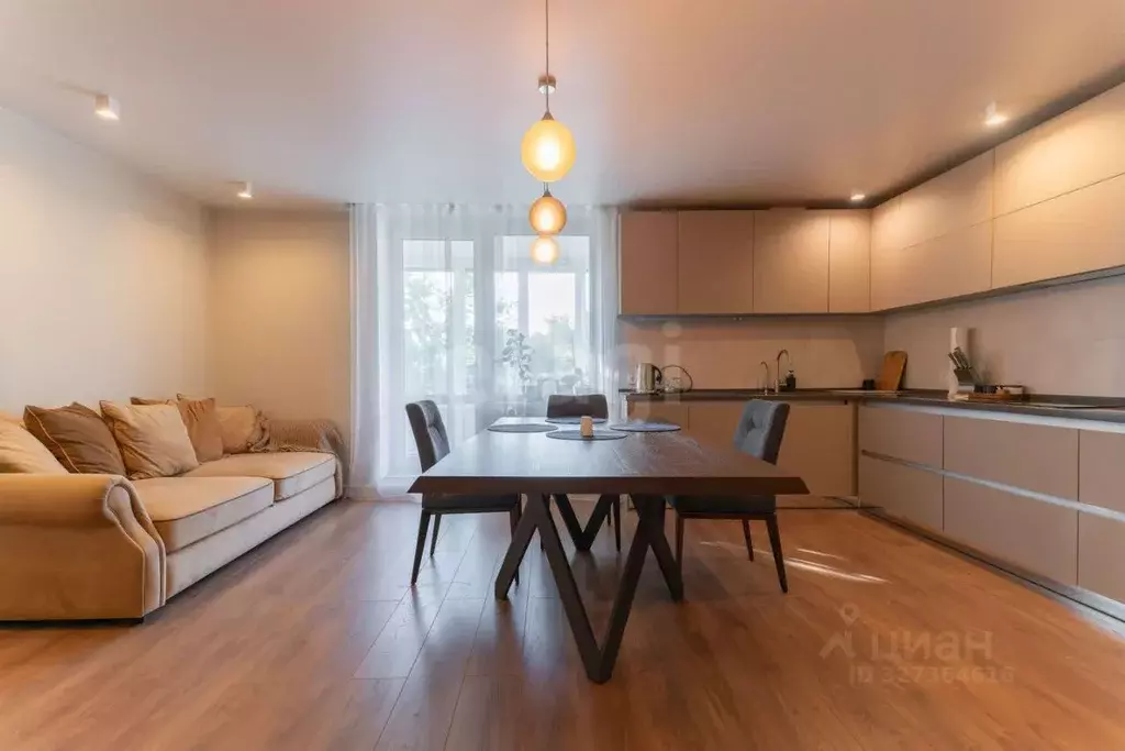 3-к кв. Иркутская область, Иркутск ул. Карла Либкнехта, 99 (112.4 м) - Фото 1