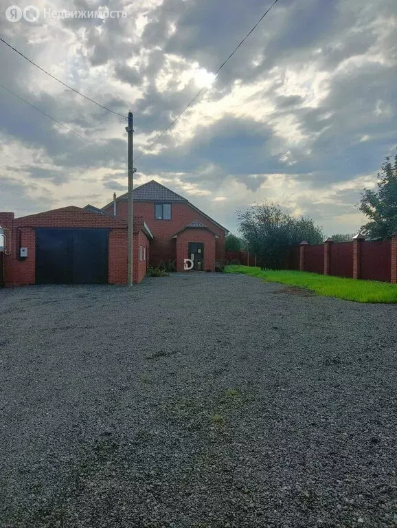 Дом в село Бураево, улица Тукаева, 19 (151.7 м) - Фото 1