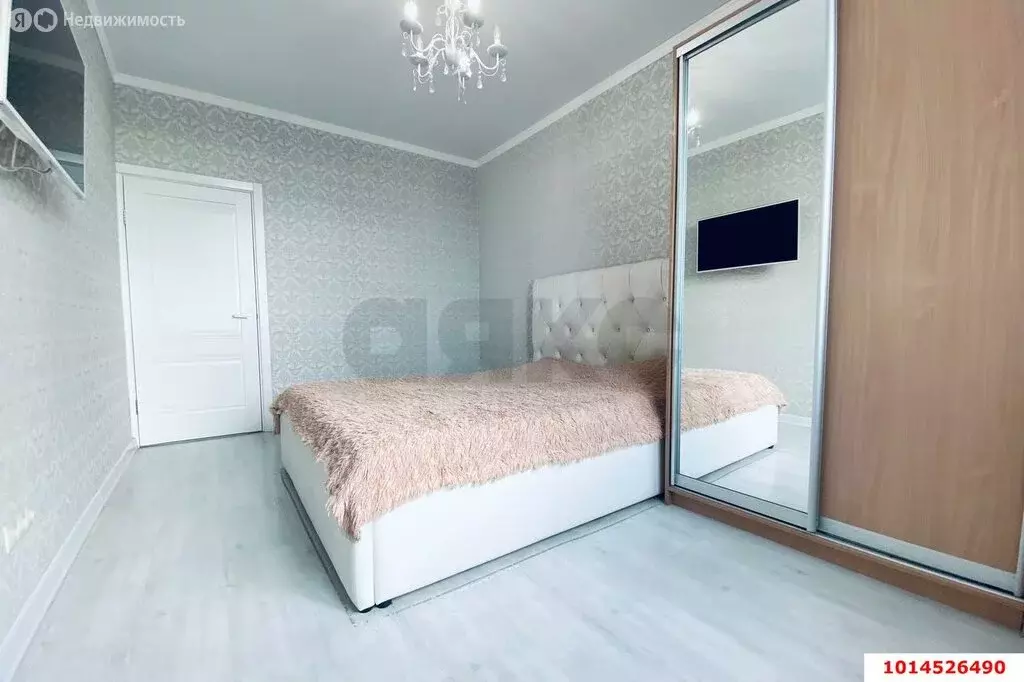 1-комнатная квартира: Краснодар, Старокубанская улица, 2 (35.3 м) - Фото 1