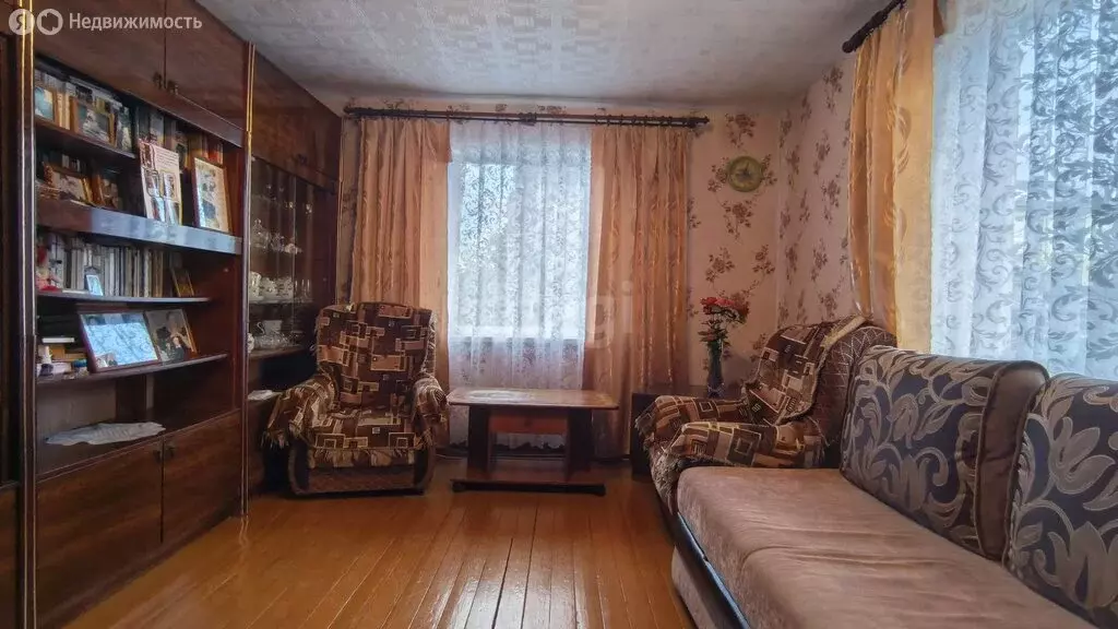3-комнатная квартира: Остров, улица Калинина, 14 (53.5 м) - Фото 2