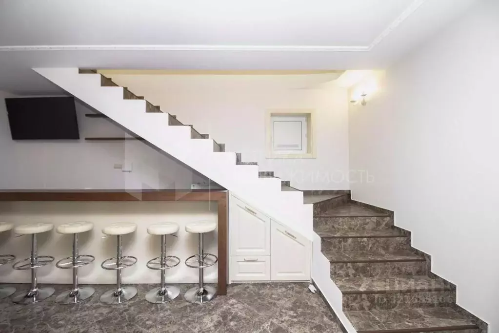 Коттедж в Тюменская область, Тюменский муниципальный округ, д. ... - Фото 1