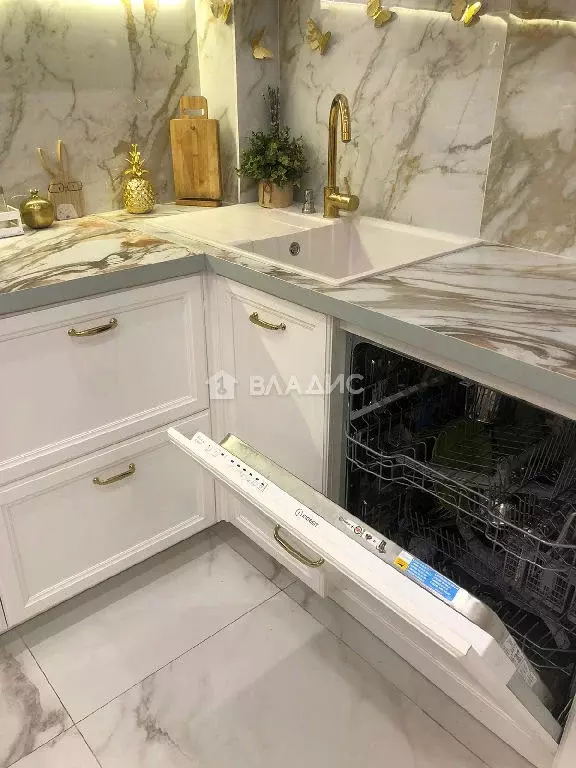 Продается 1-комнатная квартира - Фото 1