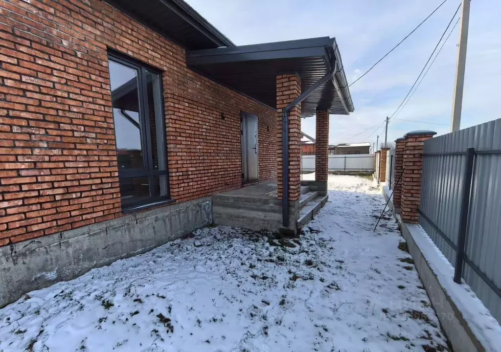 Дом в Краснодарский край, Белореченский район, Южненское с/пос, пос. ... - Фото 2