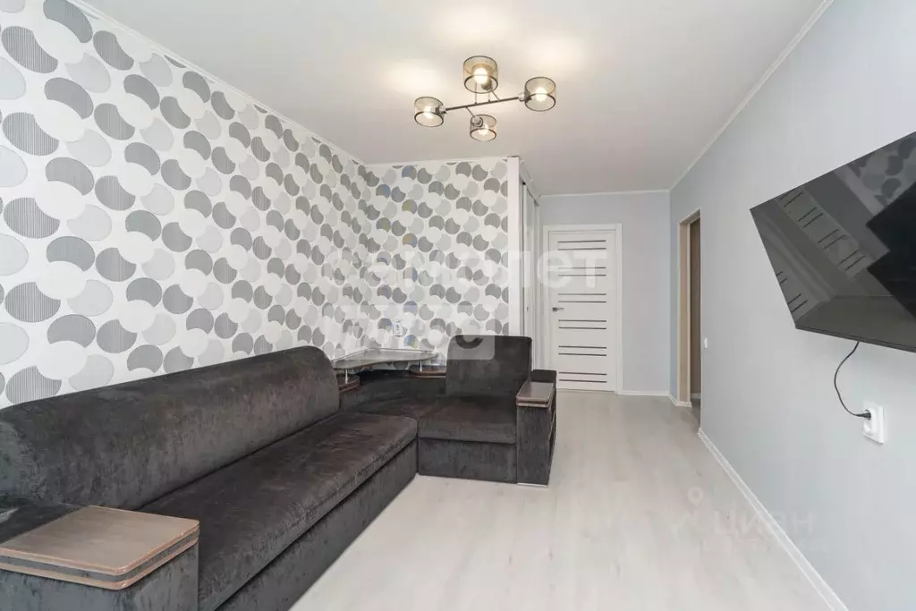 2-к кв. Пермский край, Пермь ул. Крисанова, 67 (44.1 м) - Фото 2