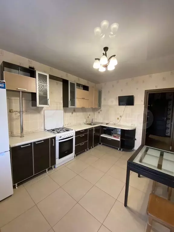 1-к. квартира, 41 м, 3/9 эт. - Фото 1