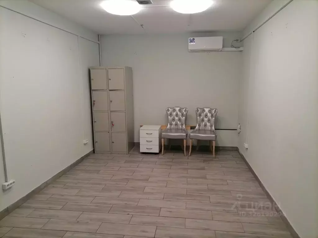 Помещение свободного назначения в Москва Чертановская ул., 66К1 (40 м) - Фото 1