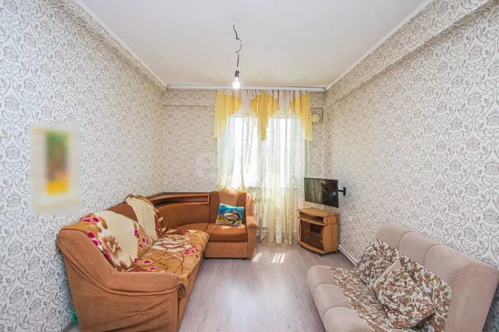 2-к кв. Бурятия, Улан-Удэ 112-й мкр, 31 (45.6 м) - Фото 1