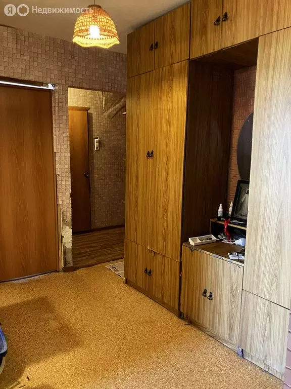 3-комнатная квартира: Курган, улица Криволапова, 7 (62.6 м) - Фото 1