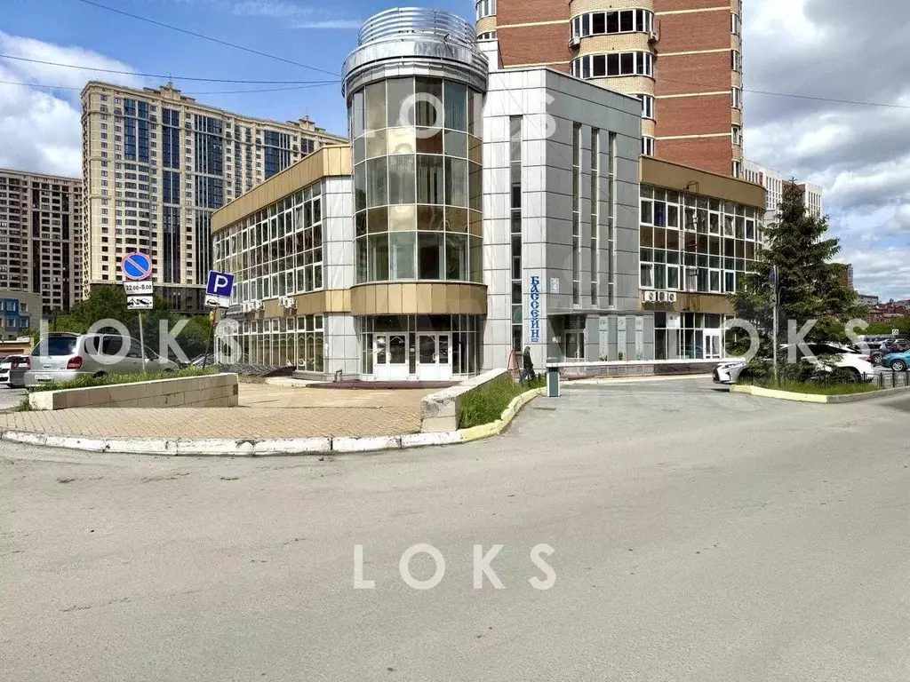 Офисный этаж с ремонтом уЛ. Галущака, 784 м2 - Фото 1