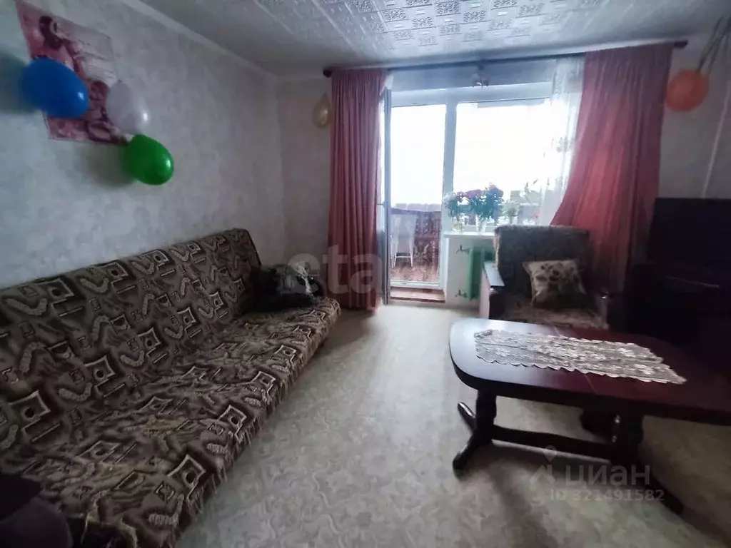 3-к кв. Псковская область, Псков ул. Ижорского Батальона, 43 (70.2 м) - Фото 1