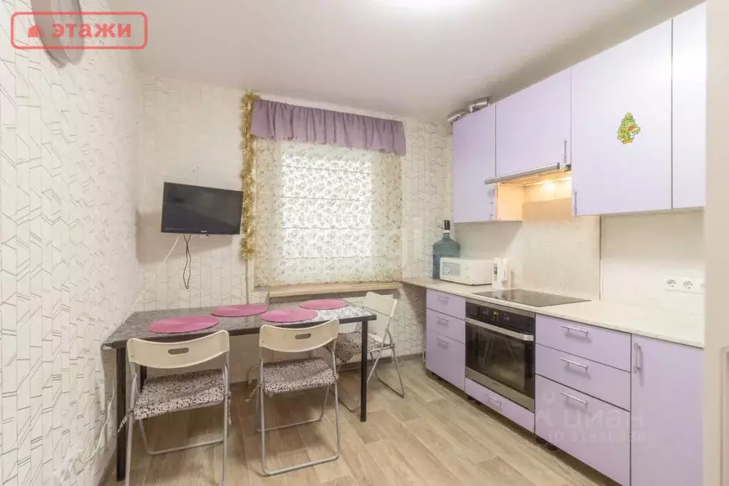 4-к кв. Карелия, Петрозаводск ул. Древлянка, 24к1 (71.3 м) - Фото 0